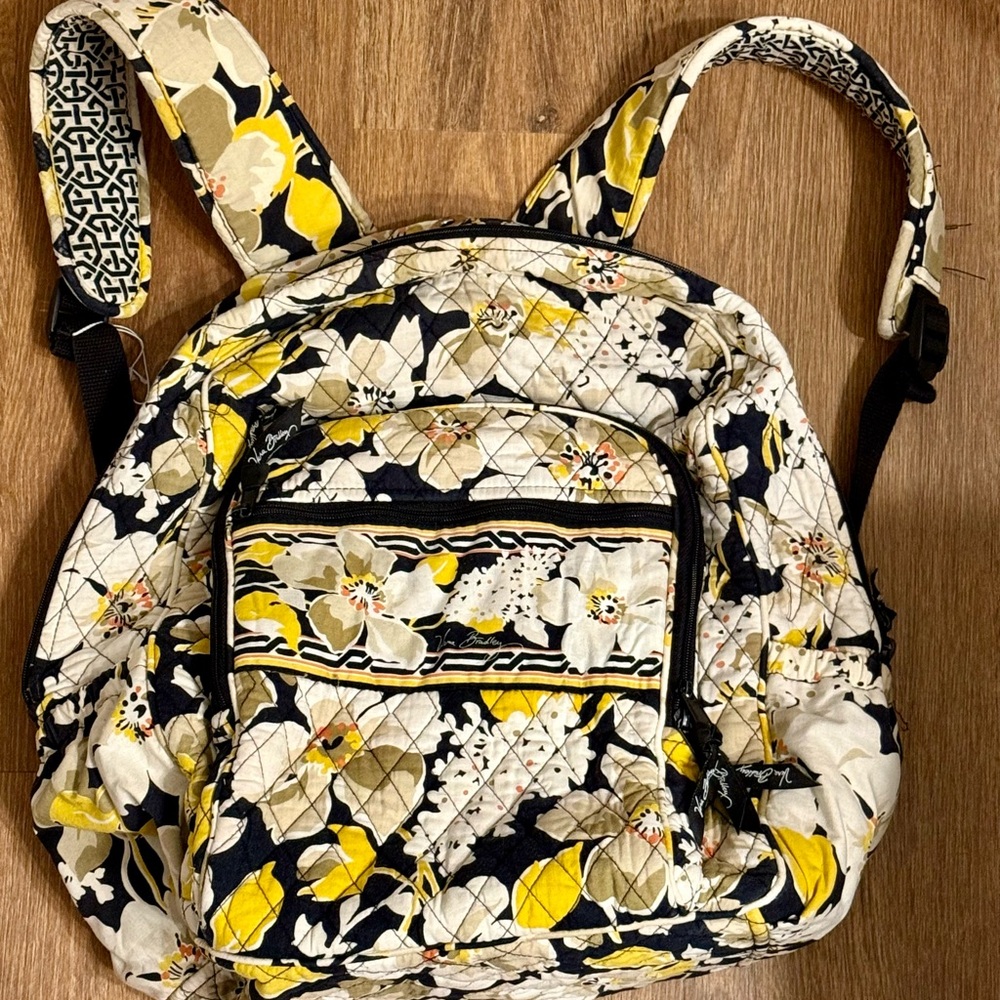 Vera Bradley quilted backpack Dogwood pattern yellow and black